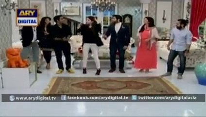 Ho Mann Jahaan - Crew (Mahira , Adeel ,Sheryar) Dances on "Shakar Wandaan Re" in Morning Show