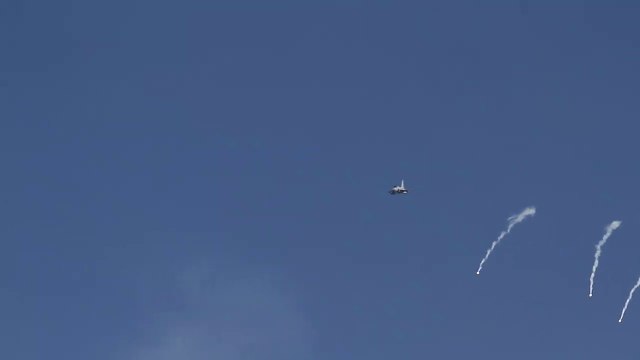 JF-17 Thunder Arrives Gunblazing ,,,Pakistan Air Force,,Pak Army