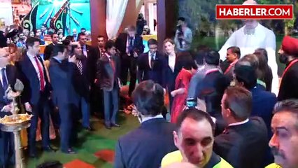 İspanya Kraliçesi Ortiz, Fitur Turizm Fuarı'nda İspanya Standını Ziyaret Etti