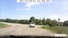 Deadly accident in Russia FRONT TIRE EXPLOSION  Tyre Burst FATAL CRASH - 2016 HD