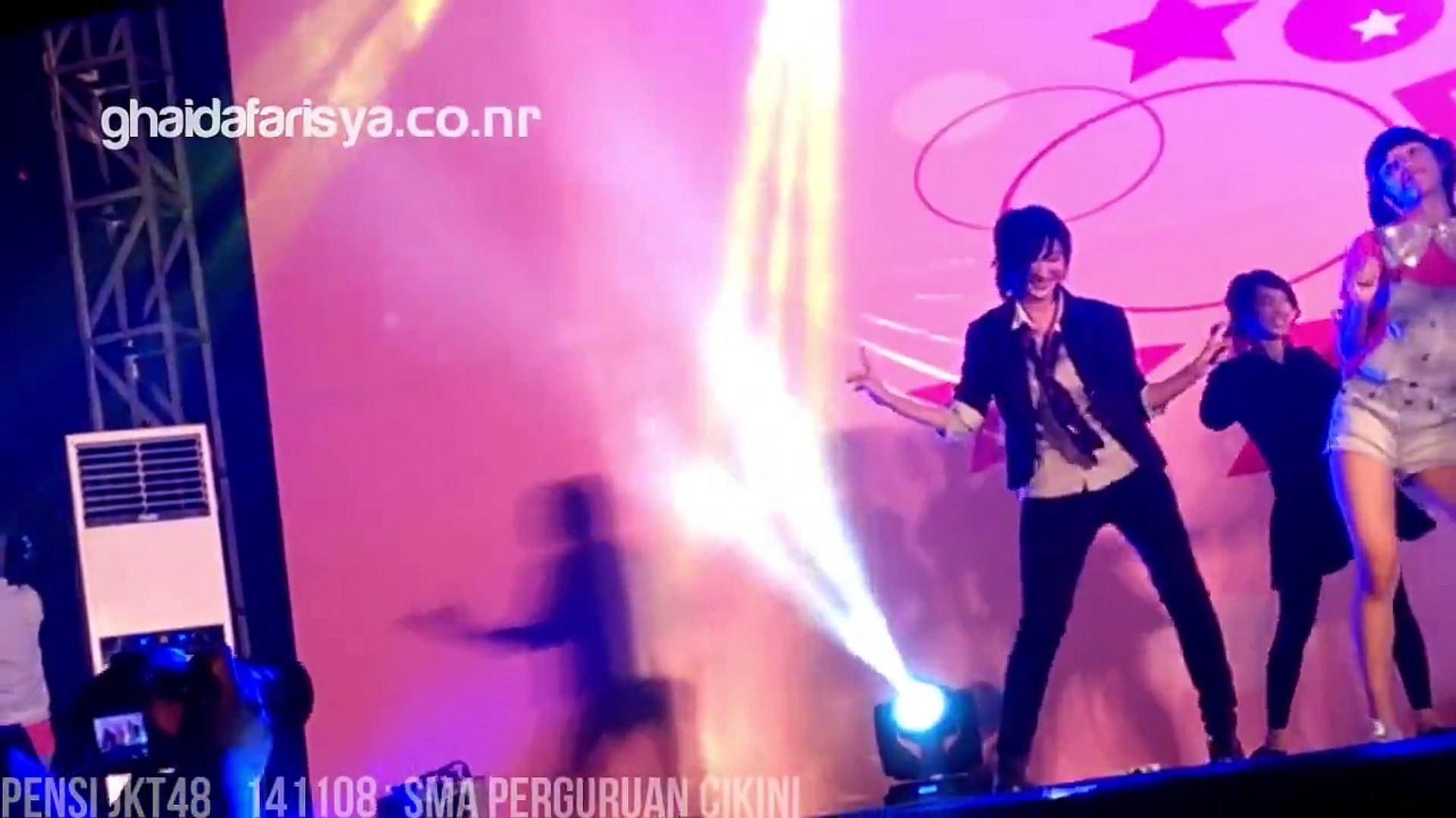 【Fancam】Abang Jarang Pulang - JKT48 Pensi [141108]