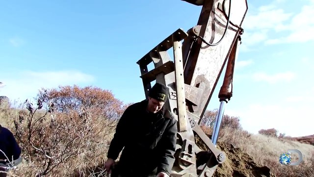 Sampling Inland Dirt for Gold | Bering Sea Gold