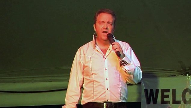 Colin Paul sings '12th Of Never' Elvis Week 2010