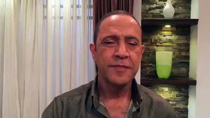 عاجل - النجم اشرف عبد الباقى يكشف عن سر وقف العرض لجمهور مسرح مصر و يبوه بخصوص شراء التذاكر