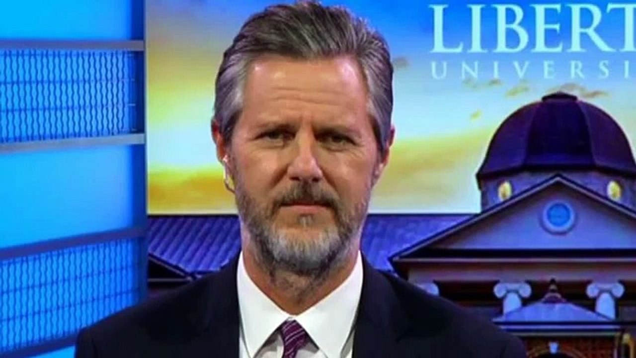 Donald Trump Compared To Jesus By Conservative Christian (World Music 720p)