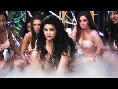 Daisy Shah's Performance On BABY DOLL, PHOTOCOPY | New Year 2015