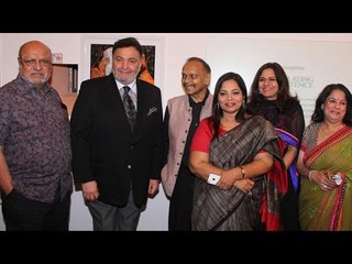 Rishi Kapoor & Shyam Benegal at Deepak Shinde's Art Show