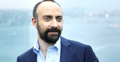 Halit Ergenç Ekrana Geri Dönüyor! Yeni Partneri de Belli Oldu