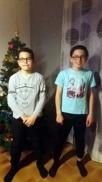 VOEUX DE QUELQUES P'TITS GARS - MASTOK #4 ET THEO - A CEUX QUI NOUS SOUTIENNENT !!!