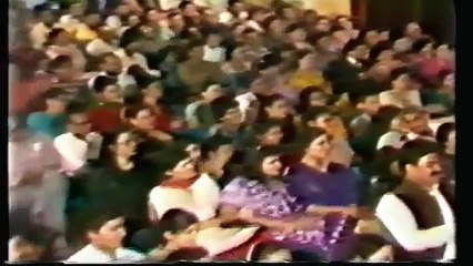 BUSHRA ANSARI in Ptv programme Yes Sir No Sir two legends at their best
