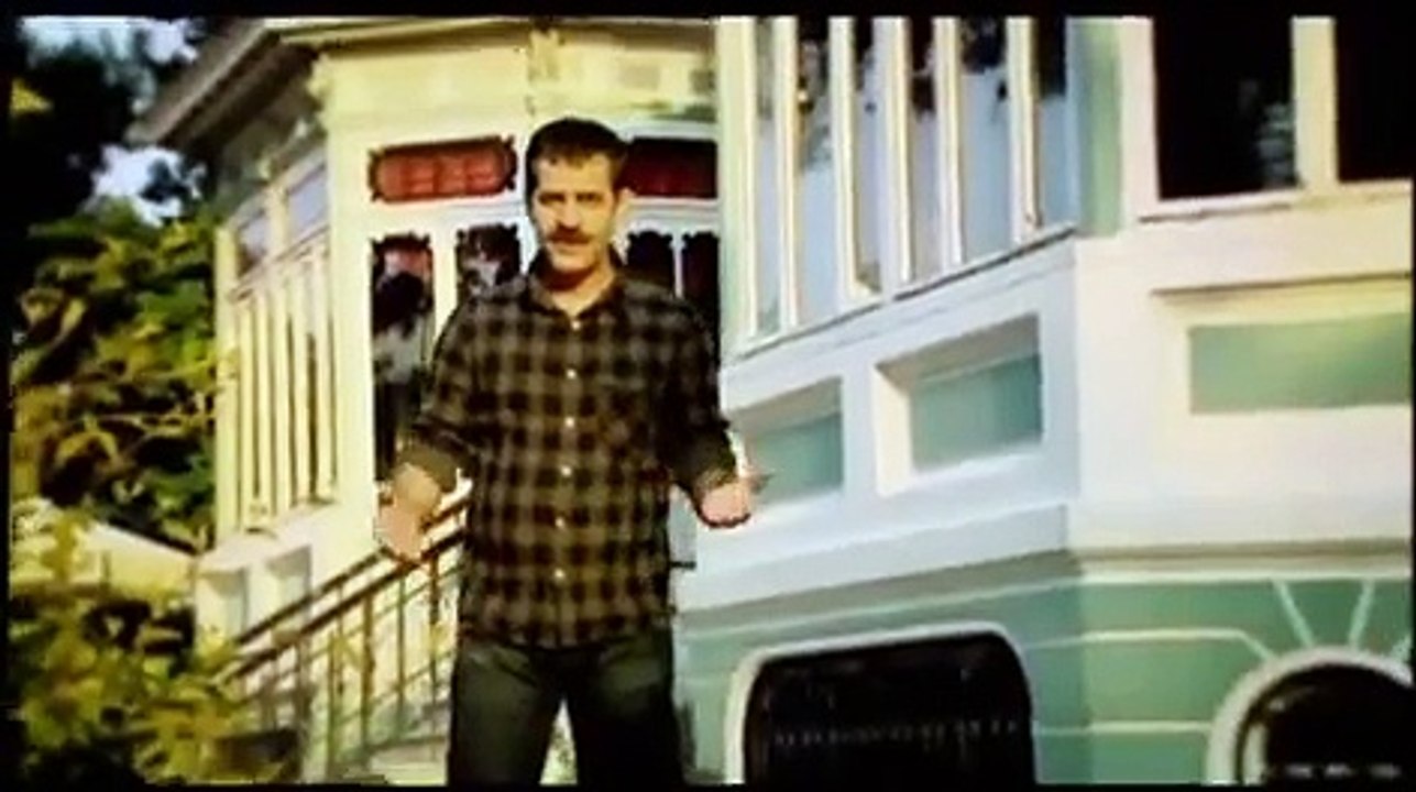 Hüseyin Turan - Acayip Hayvanlara Benziyirsen