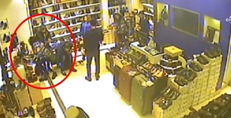 Ayakkabı hırsızları kamerada