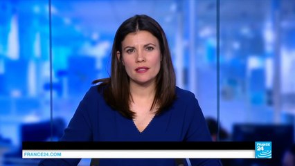 Attentats de Paris : 2 mois après, réouverture du café Le Carillon