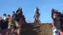 Coupe du Monde Elites de cyclo-cross 2016 : Le passage après l'escalier à Lignières