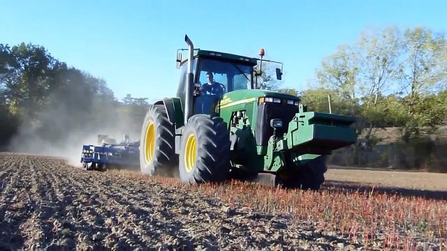 John Derre 8310 & Rabe Field Bird