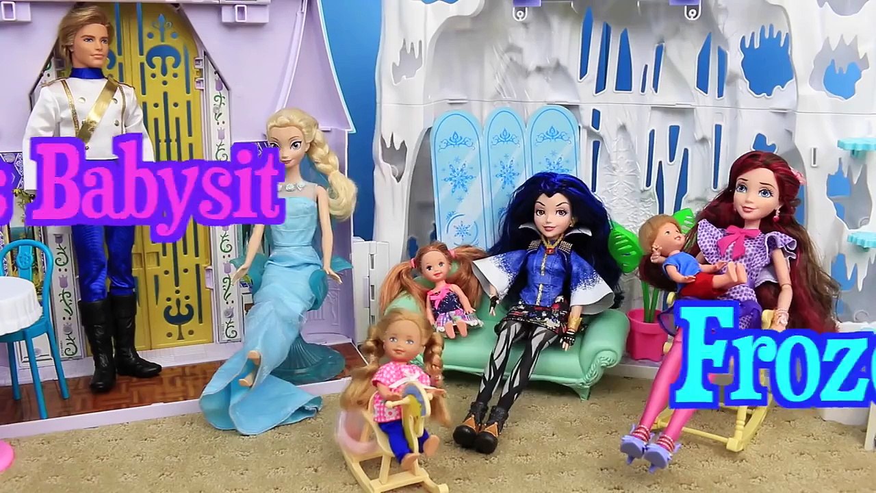 DESCENDANTS Disney Dolls BABYSIT Elsa & Princess Annas Frozen Kids + Jane & Evie