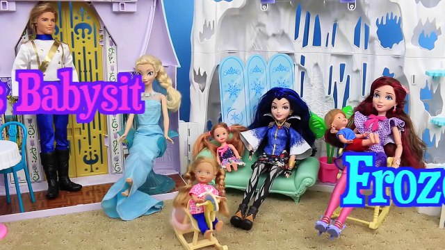 DESCENDANTS Disney Dolls BABYSIT Elsa & Princess Annas Frozen Kids + Jane & Evie