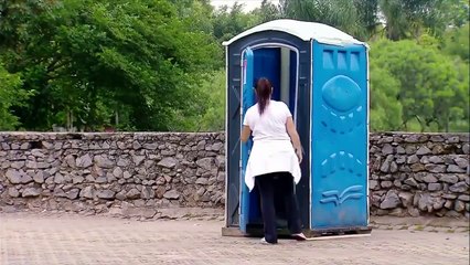 Yok böyle bir kamera şakası Tuvalete girenlerin aklını aldılar