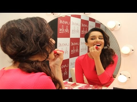 Shraddha Kapoor Launches Lakme Lip Love Lip Care Product !