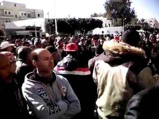 سيدي بوزيد : احتقان وحرق للعجلات المطاطية