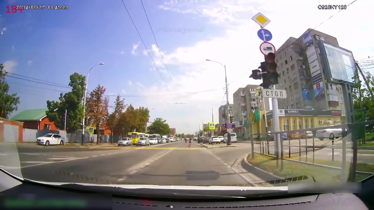 オートバイのあぶない事故集 2014 Best of Motorcycle Accidents | Part 4