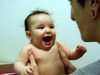 FUNNY BABY SCARED VIDEOS
