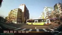 バス事故バスのクラッシュコンピレーション 2014