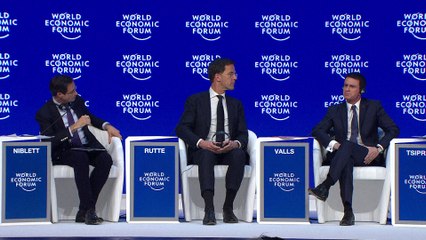 A Davos, Valls juge que le Brexit serait "un drame"