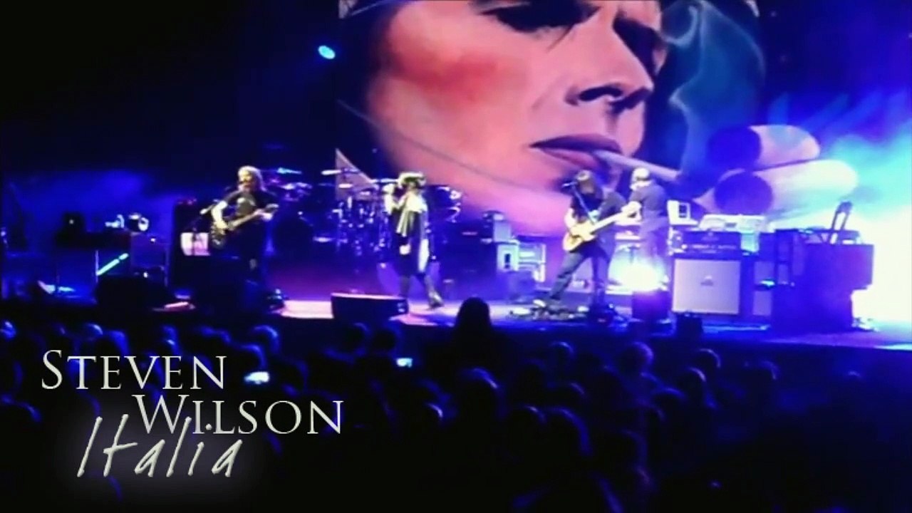 Steven Wilson Band with Ninet Tayeb - Space Oddity (David Bowie Cover) (3-CAM MIX)