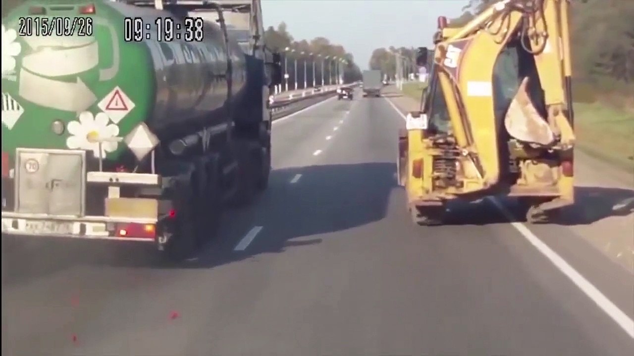 Car crashes compilation 8