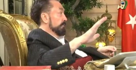 Adnan Oktar Neden Hiç Evlenmedi?