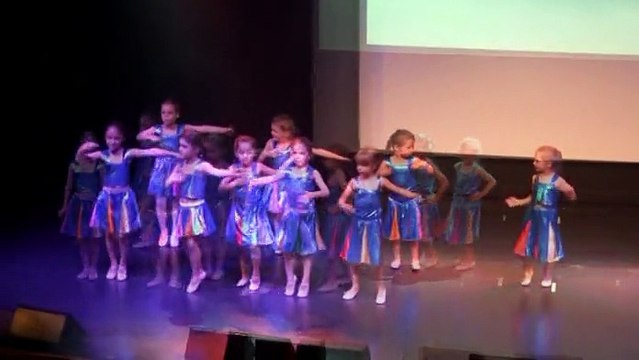 Extraits du spectacle de fin d'année Le Magicien d'Oz 06.06.15