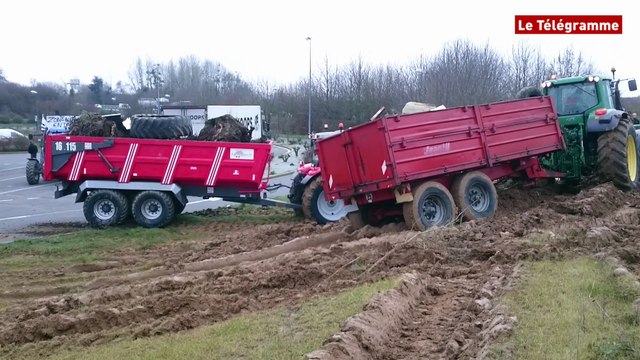 Lamballe. Les tracteurs tentent d'accéder à la RN12
