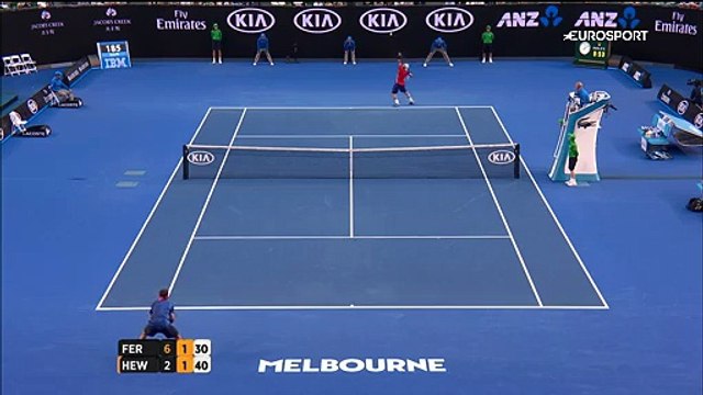 Hewitt'ten bacak arası vole