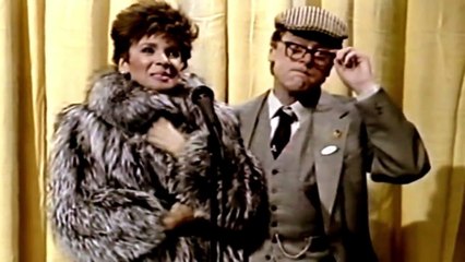 Shirley Bassey - Arthurs Theme / Hey Jude (1985 Live)