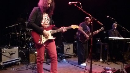 BANNED FROM UTOPIA -Fall Tour 2015- ZOMBIE WOOF