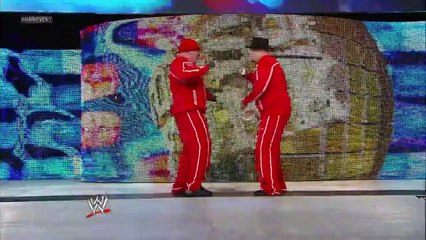 New Diva Jo-Jo sings Tons of Funks entrance: WWE Main Event, June 26, 2013