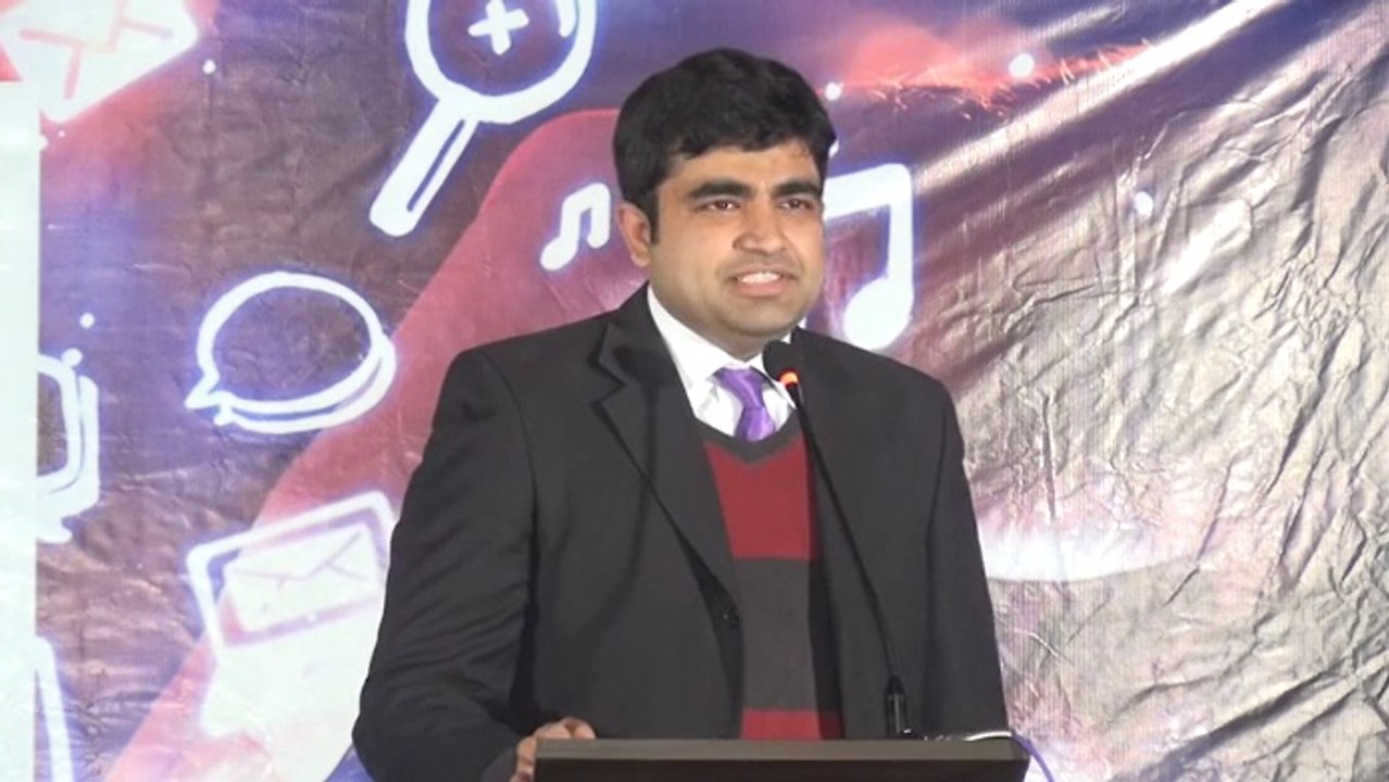 Farhan Khan Virk (Social Media Activist) Sharing his Views about Cyber Crime Bill - Social Media Conference