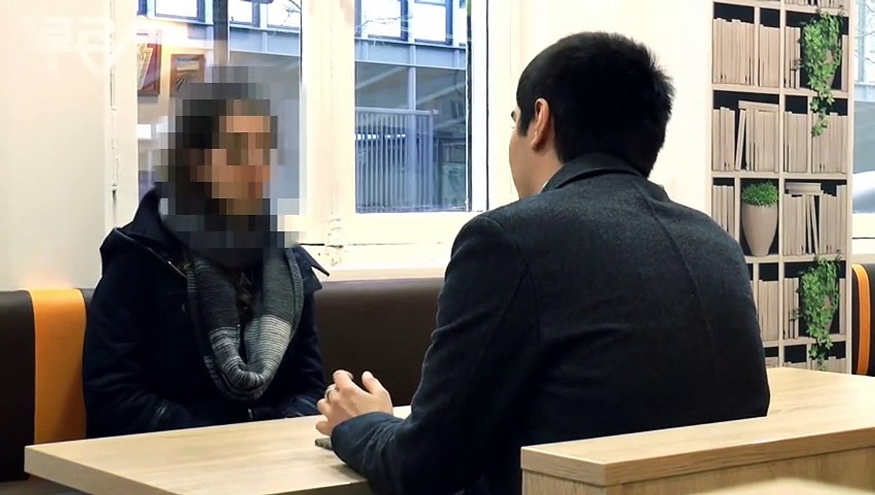 Camera Cachée : Ils proposent 6000€ par moi pour coucher avec le patron