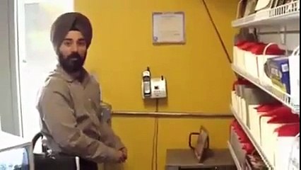 ਕੋਈ ਦੇਖੇ ਜਾਂ ਨਾਂ ਦੇਖੇ ਰੱਬ ਤਾਂ ਦੇਖ ਰਿਹਾ