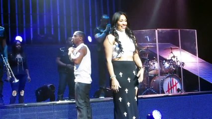 Trey Songz and Fan Vanessa Mejia!!!!!