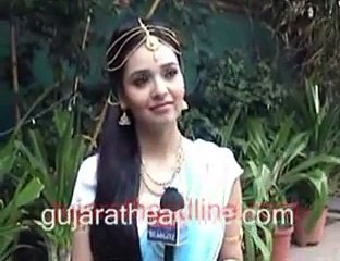 Parvati promotes Nili Chhatriwale serial in Ahmedabad; Mansi Srivastava with media