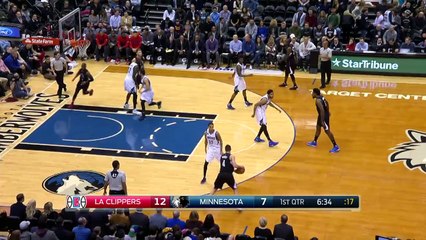 DeAndre Jordan Throws Down the Lob Via Chris Paul