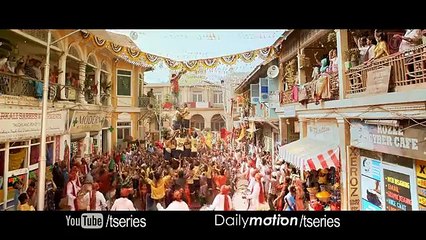 Official_ SATAKLI Video Song _ Happy New Year _ Shah Rukh Khan _ Sukhwinder Singh