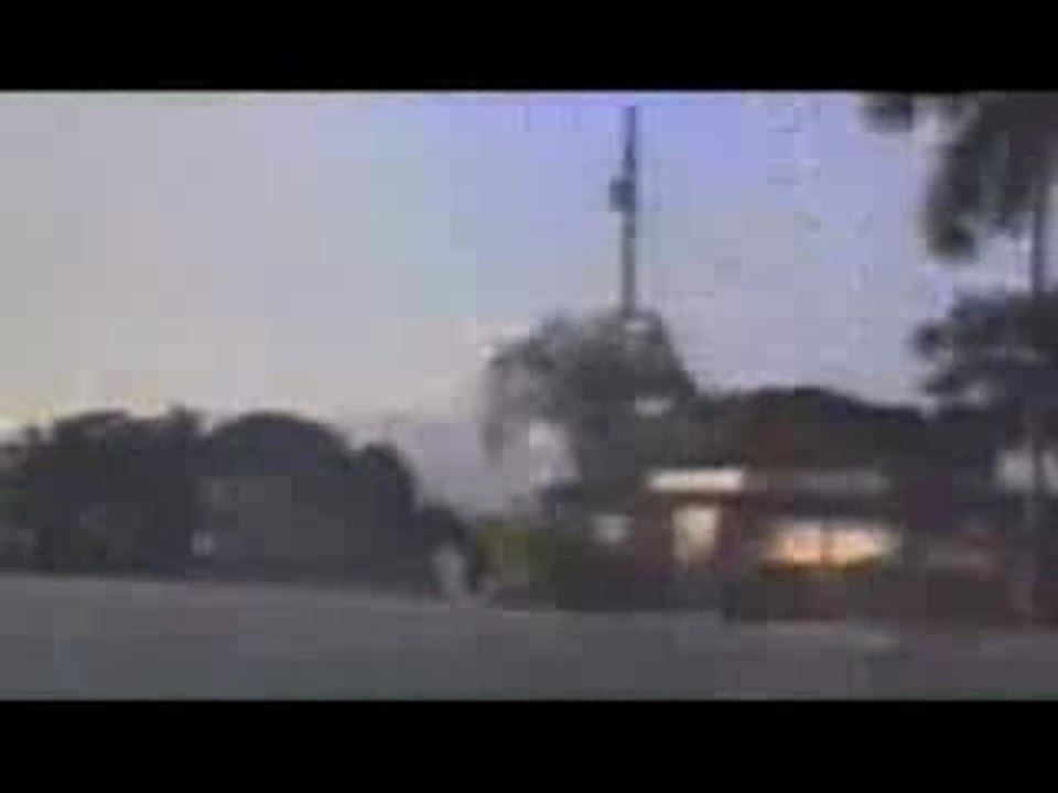 Pub Renault Clio   "Get upp aahh !!!"