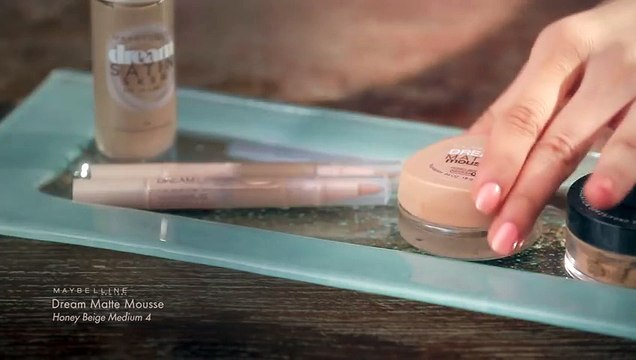 How To Apply Foundation For Full Coverage - Foundation Routine And Makeup Tips