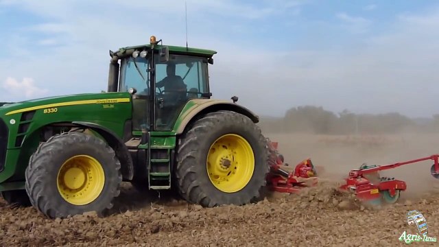 John Deere 8330 SOUND