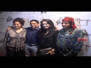 Shraddha Kapoor & Tiger Shroff's ROMANCE | Sabir Khan's Next | Latest Bollywood News