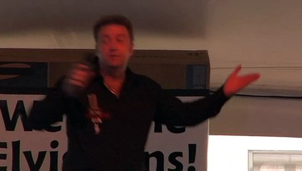 Colin Paul sings 'Way Down' Elvis Week 2007
