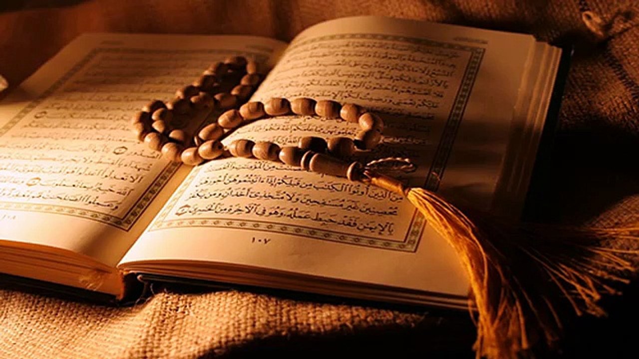 مقطع صوت نادر جدا للشيخ- ادريس ابكر -  ADRES ABKR HD